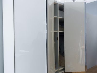 šatní skříň Gentis (4)